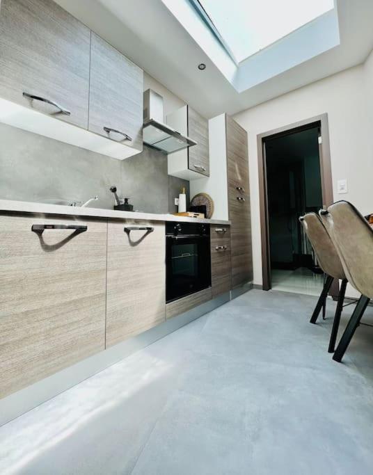 Appartement Tropical Льєж Екстер'єр фото